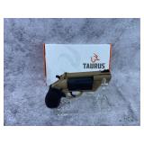 New Taurus Public Defender ( 45 Colt / 410 GA )