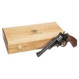 New Smith & Wesson Model 29 ( 44 Mag )