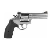 New Smith & Wesson Model 686 Plus ( 357 Mag )