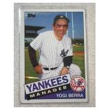 1985 TOPPS HOF YOGI BERRA CARD
