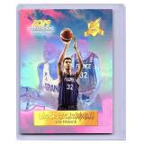 Victor Wembanyama 2019 Gold Lightning rookie card