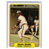 EARLY CARD 1982 FLEER HOF OZZIE SMITH