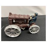 Rare Vintage Arcade Fordson Cast-Iron Farm Tractor