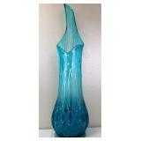 L E Smith MCM Thousand Eye Peacock Swung Vase 25'