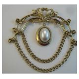 Vintage Fashion Brooch - Pin