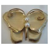 Vintage Butterfly Fashion Brooch - Pin