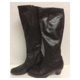 Cobbies Brown Knee High Boots Size 6.5