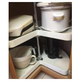 Contents Lazy Susan Appliance Cabinet