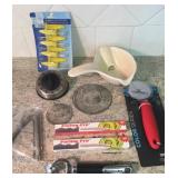 Assorted Kitchen Items