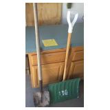 Shovel and Snow Shovel