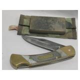 Schrade USA  Folding Knife & Stone 5' Closed