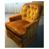 28x 33x 32 Maaddox Swivel Rocker Some Wear