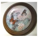 12' Collectors Plate In Wood Display