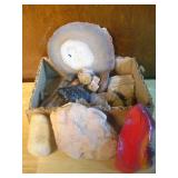Box Assorted Rocks & Petrified Wood Longest 5'