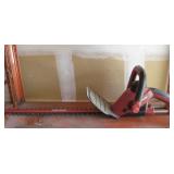 22' Craftsman Bushwhacker Hedge Trimmer Powers On