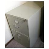 18x 28.5x 28.5 Hon File Cabinet W/Contents & Key