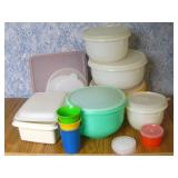 Assorted Tupperware Items & Lids Tallest 8'