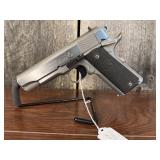 Colt Commander 1911 Pistol 45