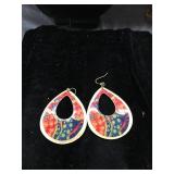 Teardrop-Shaped Earrings with Multicolor Floral De