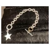 Sterling Silver Chain Bracelet with Star Pendant a