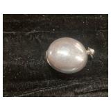 Silver-Tone Pearl-Shaped Screw-Top Snuff Box