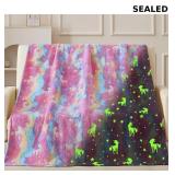 QSTEHEML Glow in The Dark Unicorn Blanket
