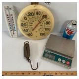 VNTG SCALES & WEATHER LOT
