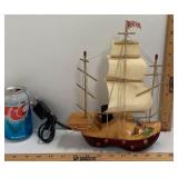 VNTG WOODEN DUTCH SHOE SAILBOAT LAMP