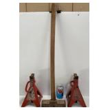 PR JACK STANDS & SLEDGEHAMMER