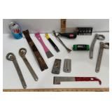 ASSORTED TOOLS