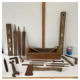 PAPA'S TOOL BOX & VNTG TOOLS
