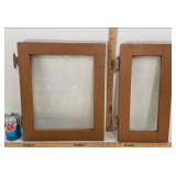 VNTG HINGED CABINET DOORS WITH GLASS