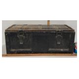 VNTG MILITARY AMMUNITION BOX & CONTENTS- WW11 ERA