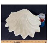 VNTG IRIDESCENT CLAM SHELL FOOTED  BOWL