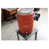 IGLOO Beverage Cooler-with Spigot-5 gallon