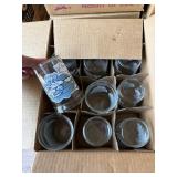 12 LOONEY TUNES jelly jars no 8 Willie Coyote/ roa