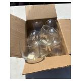 8 clear glass wine tumblers
