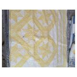 Yellow & White Starburst Patchwork Quilt Yellow & White Starburst Patchwork Quilt