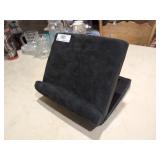 Pillow Pad Fold Away Tablet holder Pillow Pad Fold Away Tablet holder