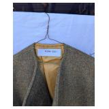 Womenï¿½s Vintage Tweed Skirt Suit Set