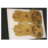 Antique Native American Leather Beaded Gloves