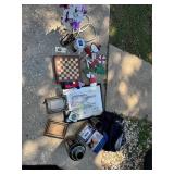 Lot of decor, chess, Cpap cleaner
