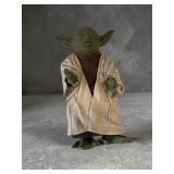 Hasbro Star Wars Jedi Master Yoda Interactive Animated Action Figure