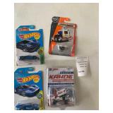 Hot Wheels 2017 Ford GT & Ford Focus RS, Matcbox Speed Trapper 