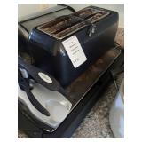 Brookstone Wine Opener, Cooks Essentials Electric Skillet, T-Fal Toaster Lot