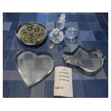 Brussels Town Hall Glass Heart Trinket Dish, Carnival Glass Paperweight