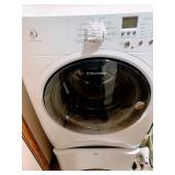 Electrolux Front Load Electric Dryer W:LuxCare Dry System
