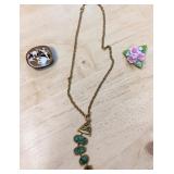 Fish Lariat Pendant Necklace Q:Turquoise-Colored Stones