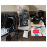 Kodak EasyShare DX6490 Digital Camera W Case, Cables, Cleaning Kit