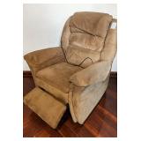 La-Z-Boy Power Reclining Lift Assist Recliner Chair